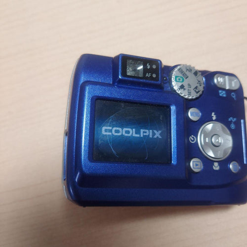 Nikon Compact Digital Camera Coolpix 4100 2200