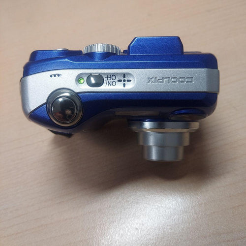 Nikon Compact Digital Camera Coolpix 4100 2200