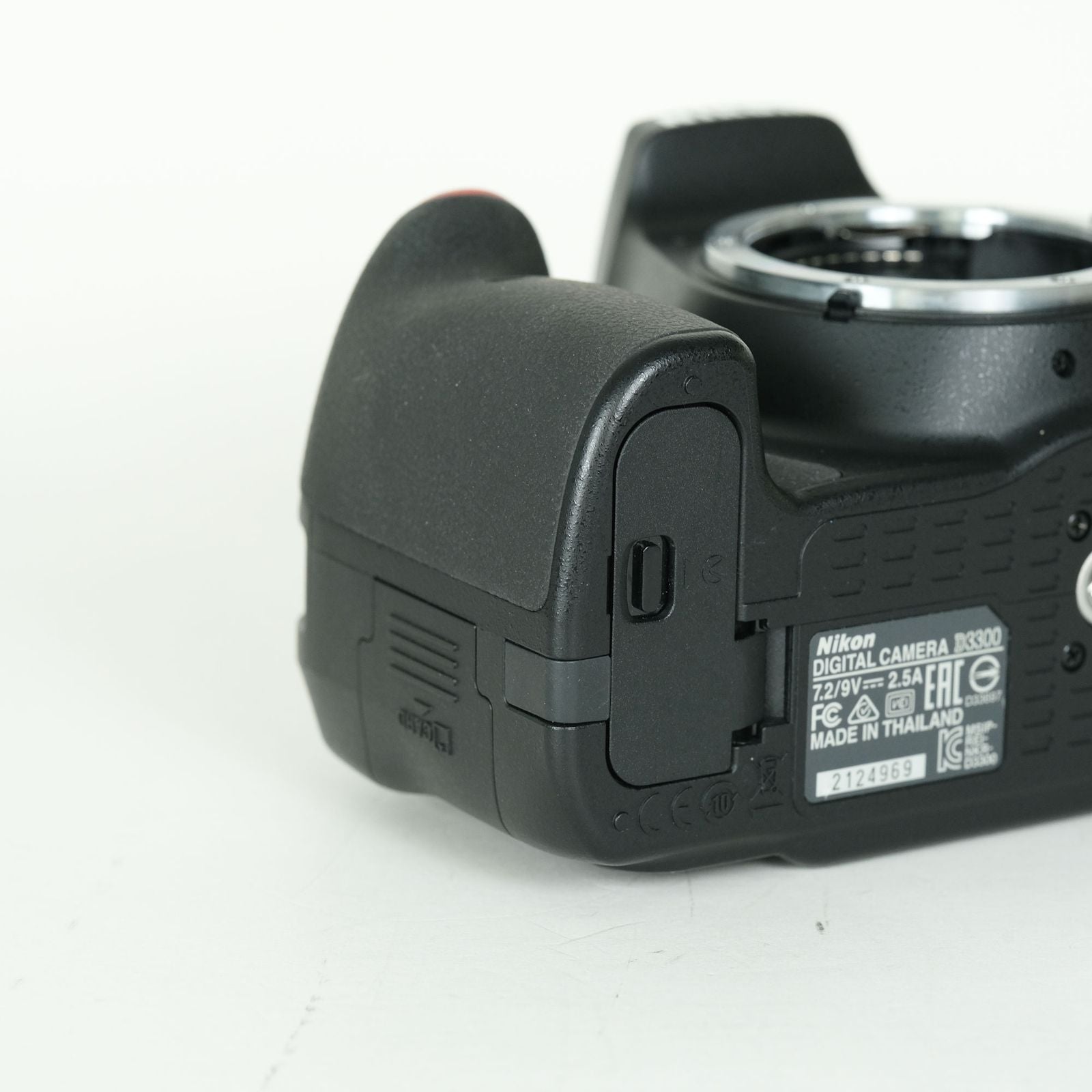 Nikon Digital Slr 2,404 D3300 F