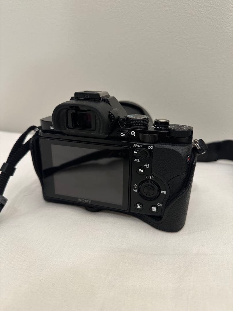 Sony Mirrorless Interchangeable Lens Cameras 7 Ilce-7