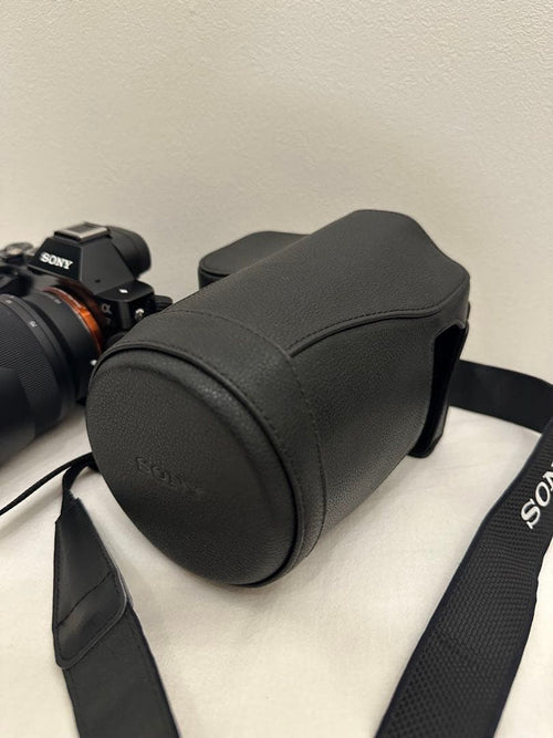 Sony Mirrorless Interchangeable Lens Cameras 7 Ilce-7