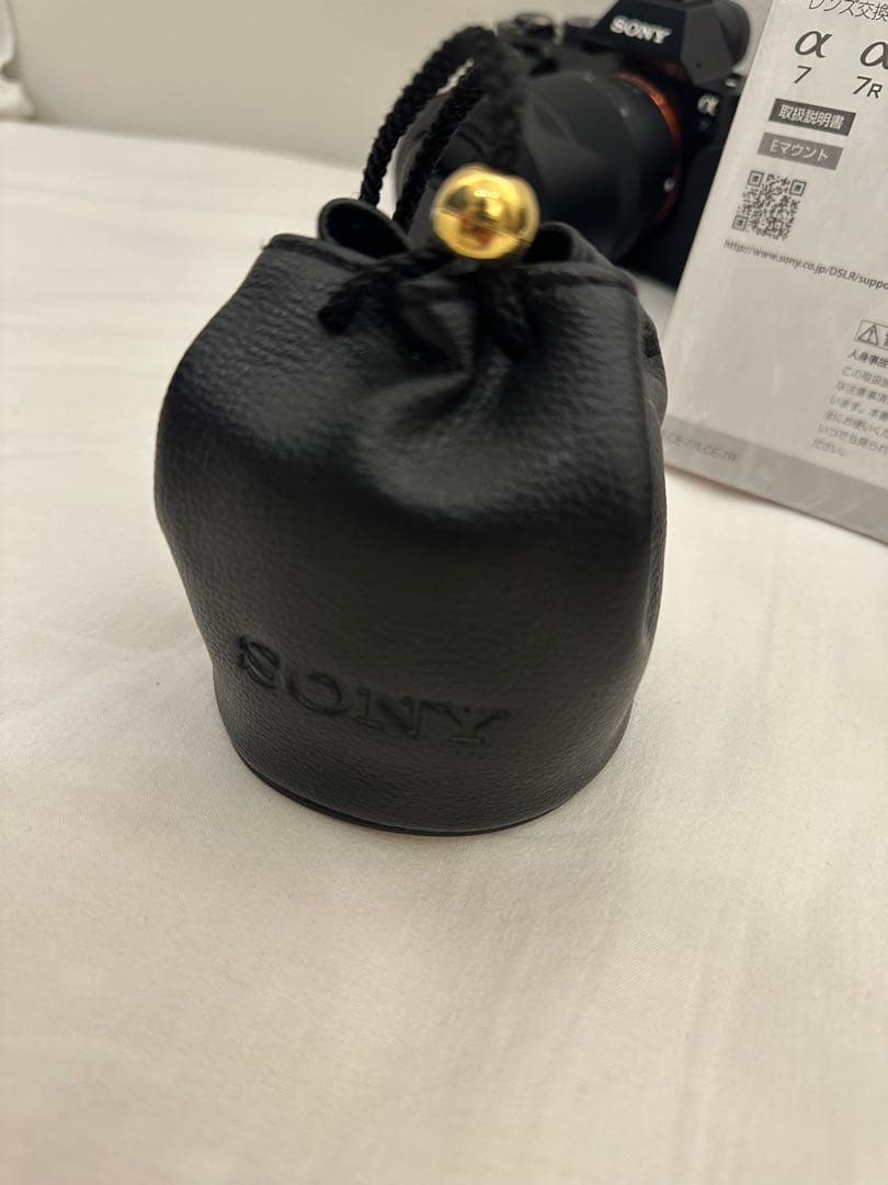Sony Mirrorless Interchangeable Lens Cameras 7 Ilce-7