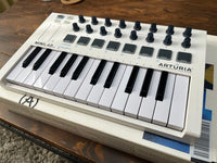 Midi Keyboards Pads Arturia Minilab Mkii White