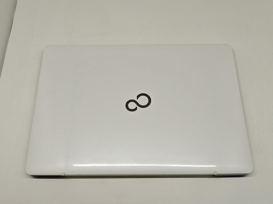 Windows Notebook Body Fujitsu Core I7/Ssd256Gb B1