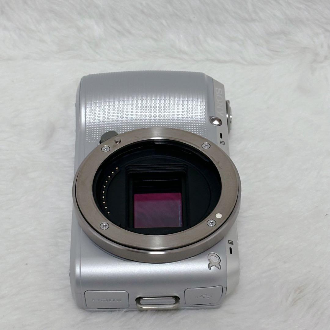 Sony Mirrorless Interchangeable Lips Nex C3D White