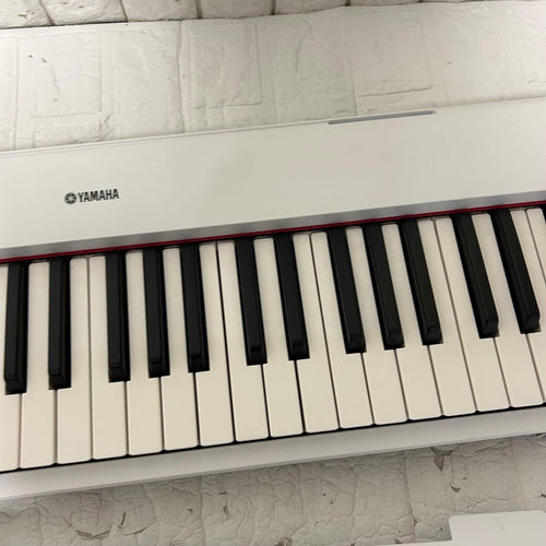 Yamaha Keyboards Digital Pianos Np-32