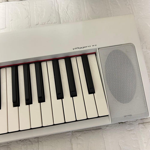 Yamaha Keyboards Digital Pianos Np-32