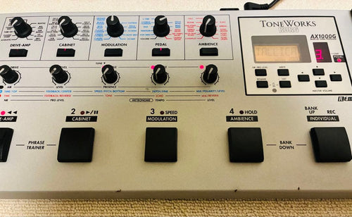 Guitar Effects Units Korg Toneworks Ax1000G