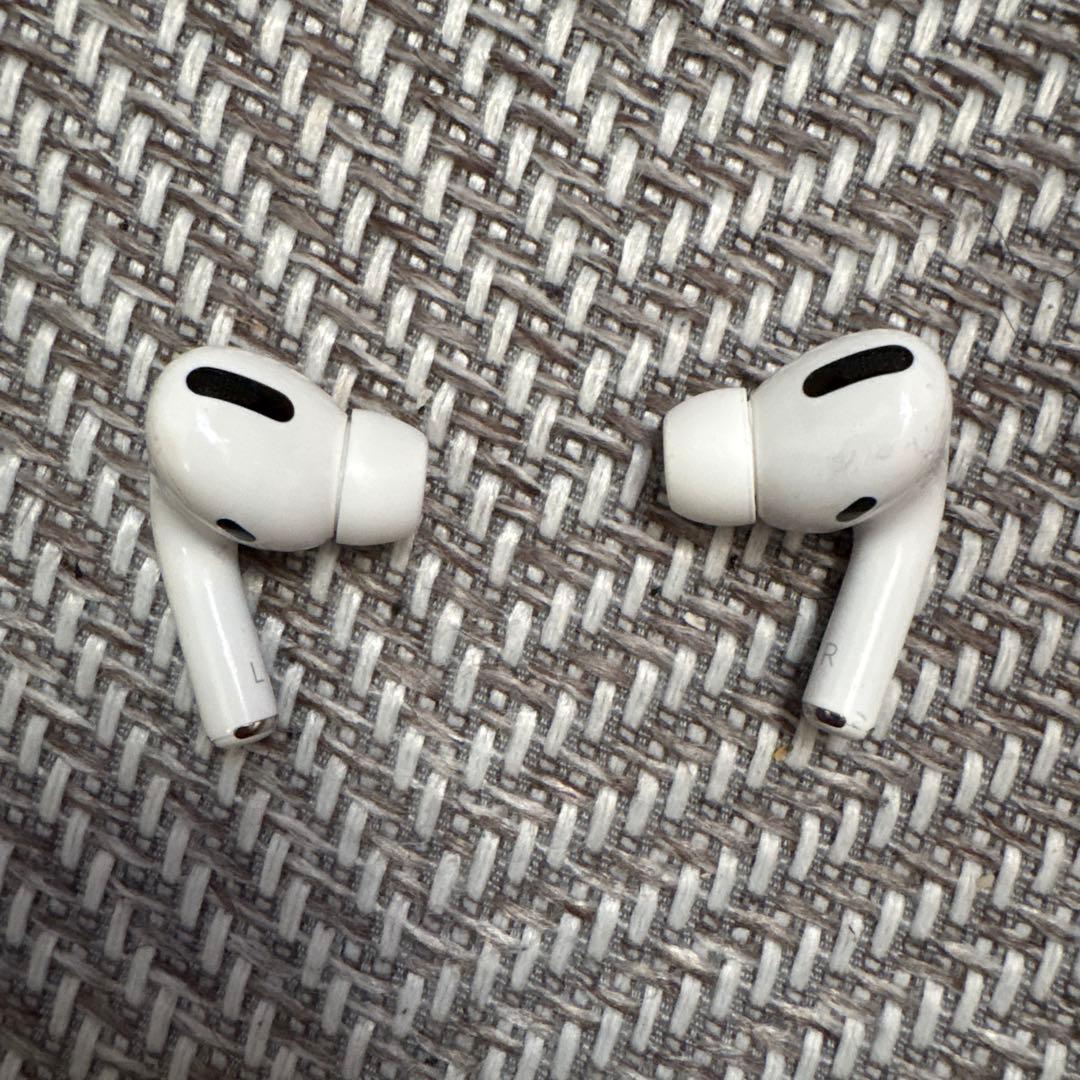 Airpods Body
