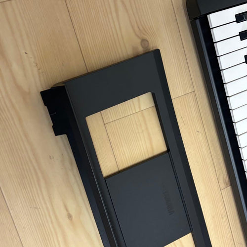 Yamaha Keyboard Electronic Piano Psr-E273