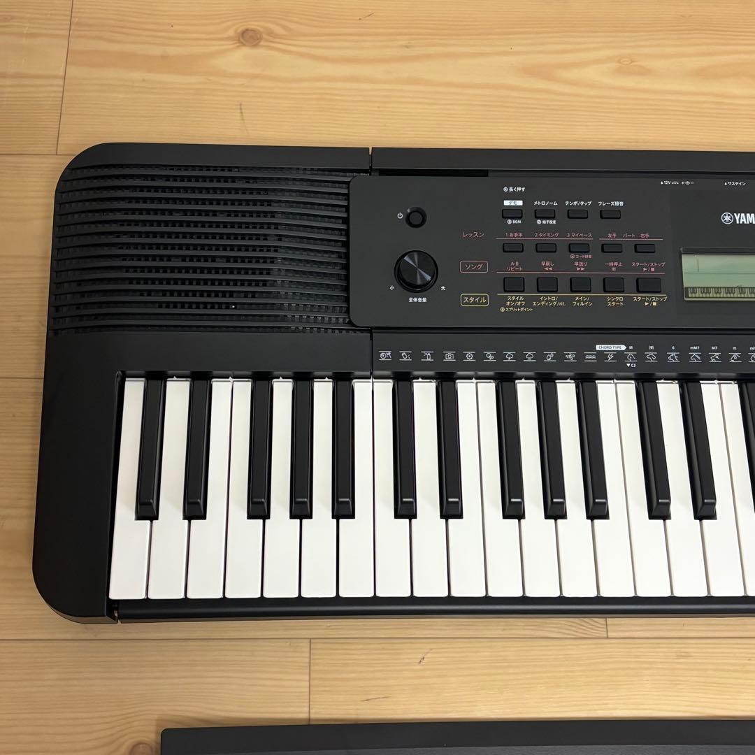 Yamaha Keyboard Electronic Piano Psr-E273