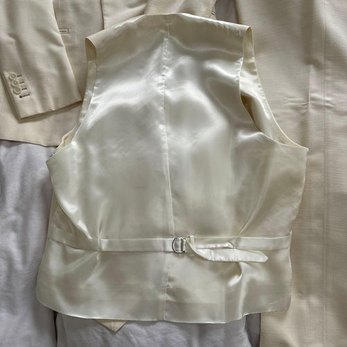 Tomorrowland Tuxedos 46