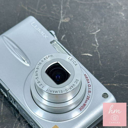 Panasonic Compact Digital Camera Lumix Dmc-Fx30 720 3.6 Mega O.I.S.
