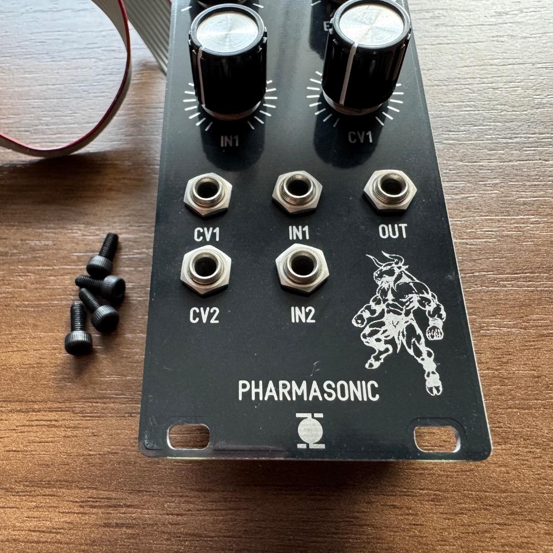 Modular Synthesizer Pharmasonic Minotaur Moog