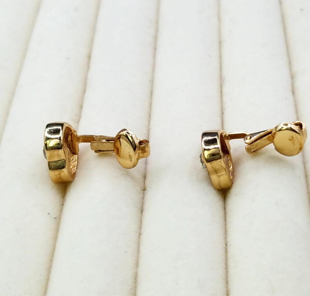 Christian Dior Clip-On Earrings _805