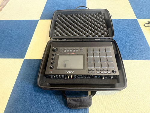 Akai Professional Samplers Mpc Live2