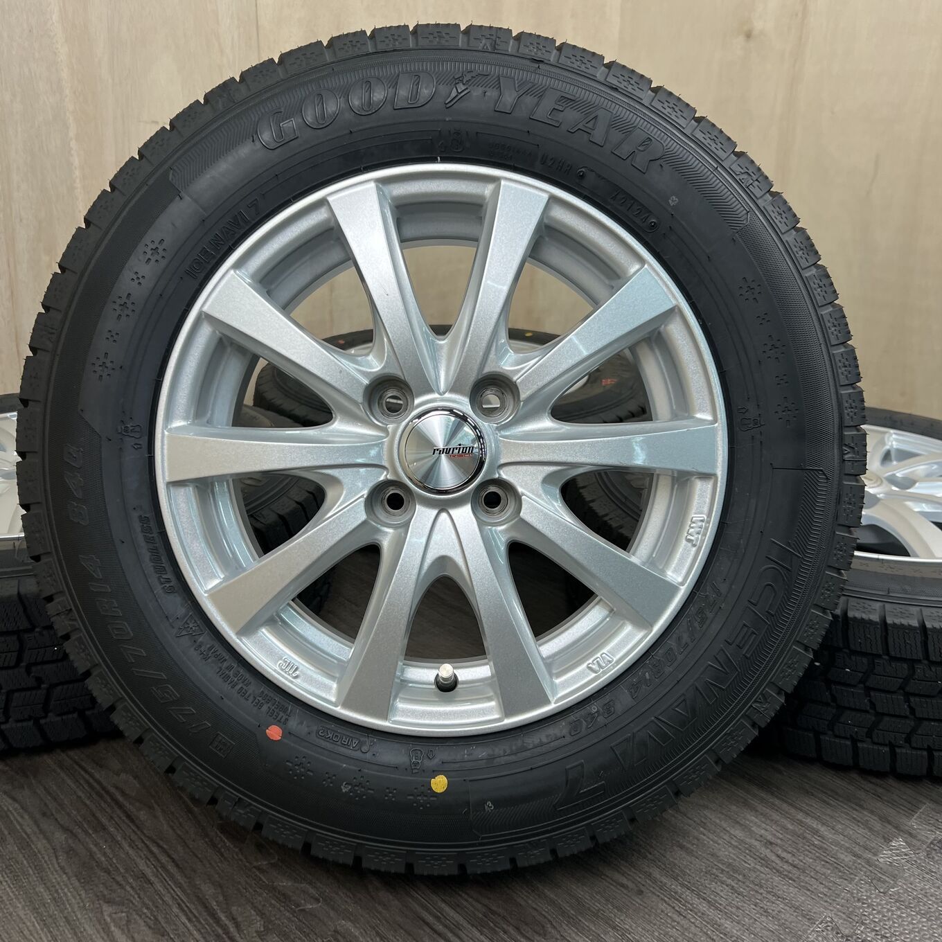 Weds 14 Inches Goodyear 175/70R14 #66S40426