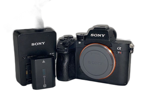 Sony Mirrorless Interchangeable Lips 7Riii A7R3 Ilce-7R3