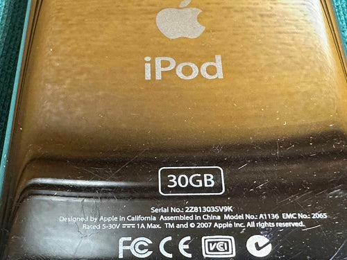 Apple Digital Audio Players Ipod Classic 5.5 30Gb Ma444