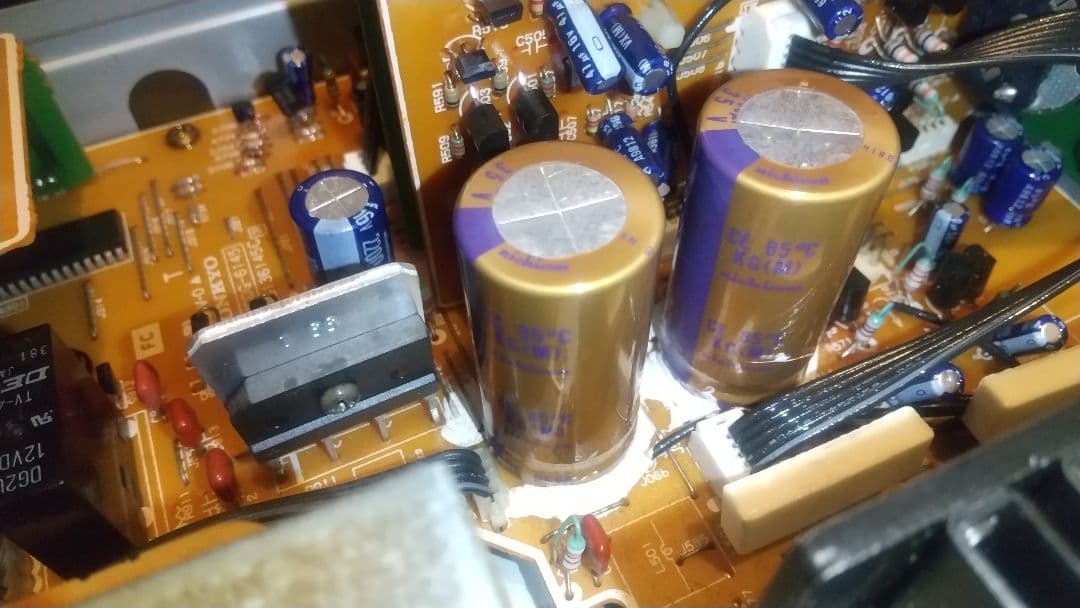 Onkyo Integrated Amplifiers A-909