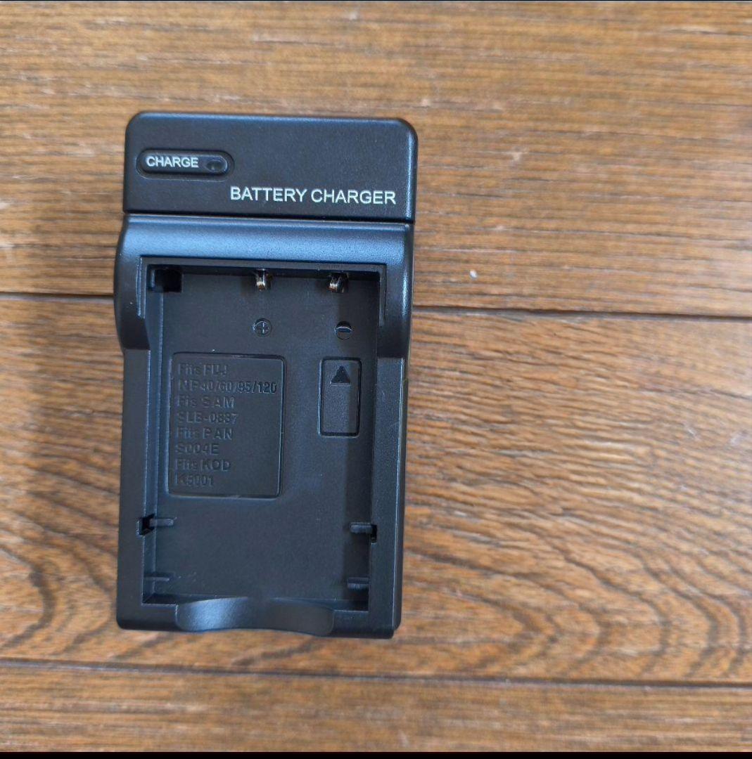 Pentax Compact Digital Cameras Q10+ 01 02+