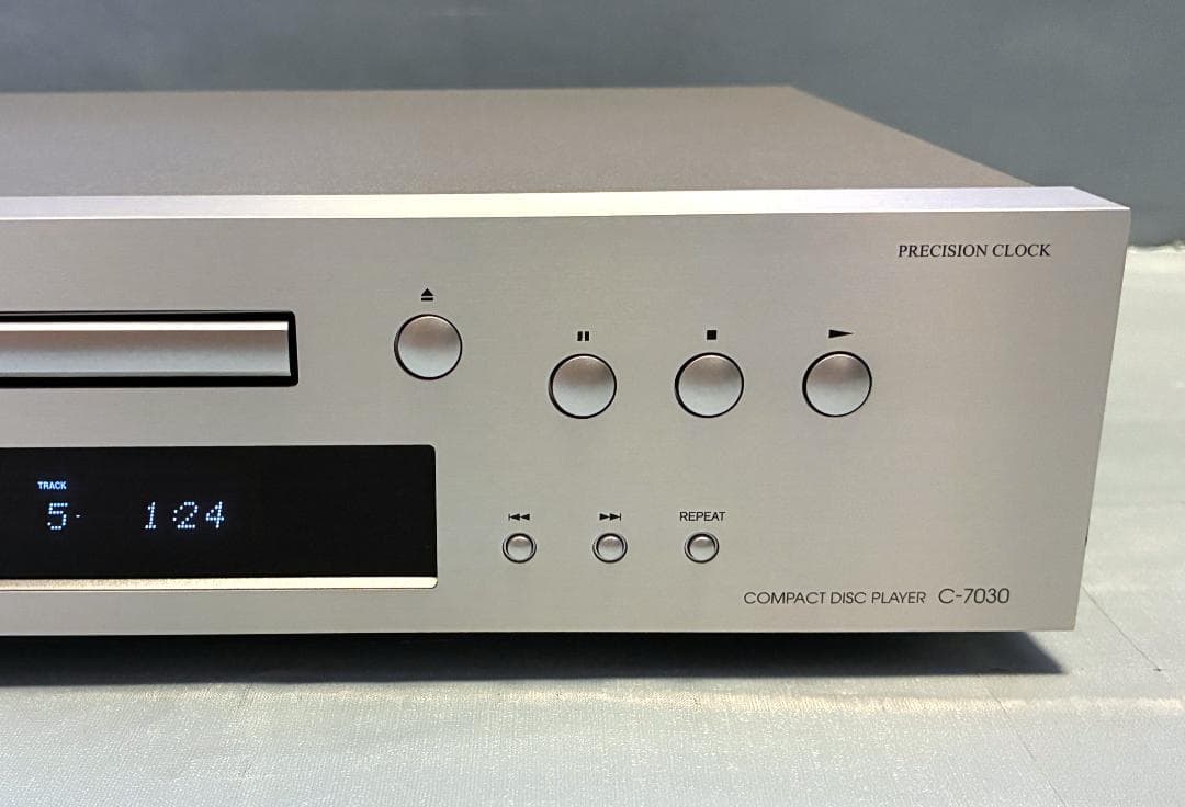 Onkyo Cd Sacd Players Ok C-7030