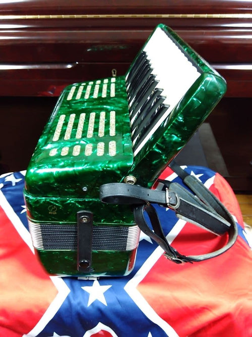 Yamaha Accordions Ya-12