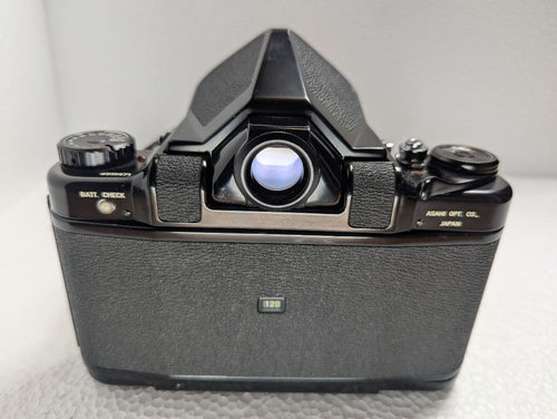 Large -Size Medium Format Camera (Film) Asahi Pentax 67