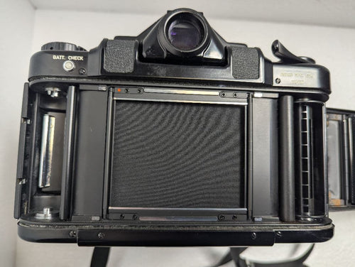 Large -Size Medium Format Camera (Film) Asahi Pentax 67