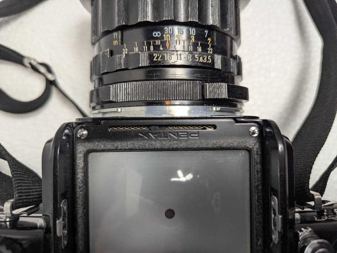Large -Size Medium Format Camera (Film) Asahi Pentax 67