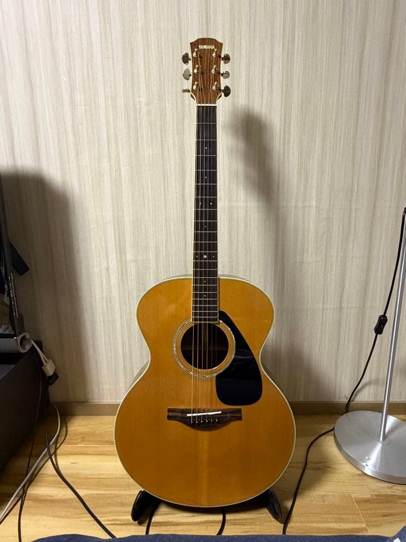 Yamaha Acoustic Guitars Lj6