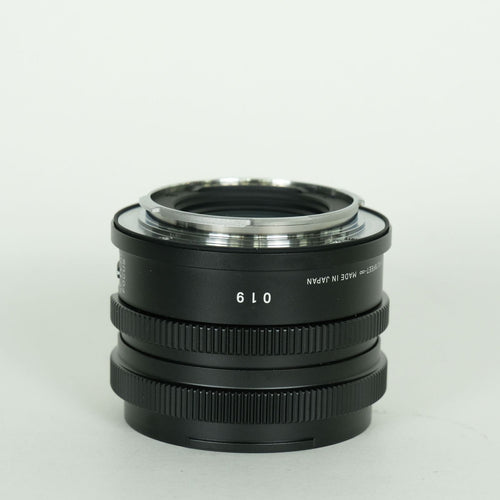 Sigma Lens (Single Focus) F2.8 Dg Dn Contemporary L Leica