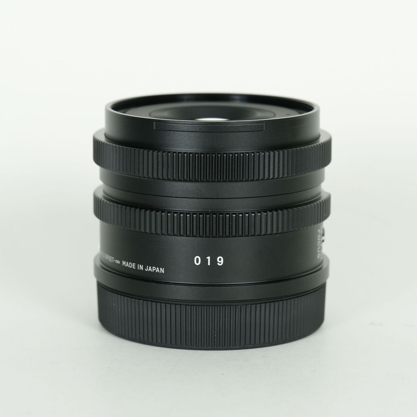 Sigma Lens (Single Focus) F2.8 Dg Dn Contemporary L Leica