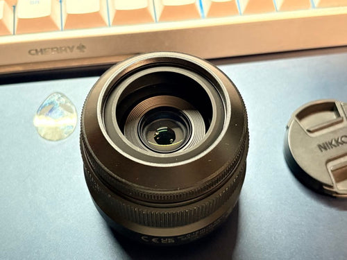 Prime Lenses F1.7