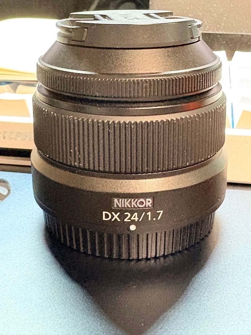 Prime Lenses F1.7