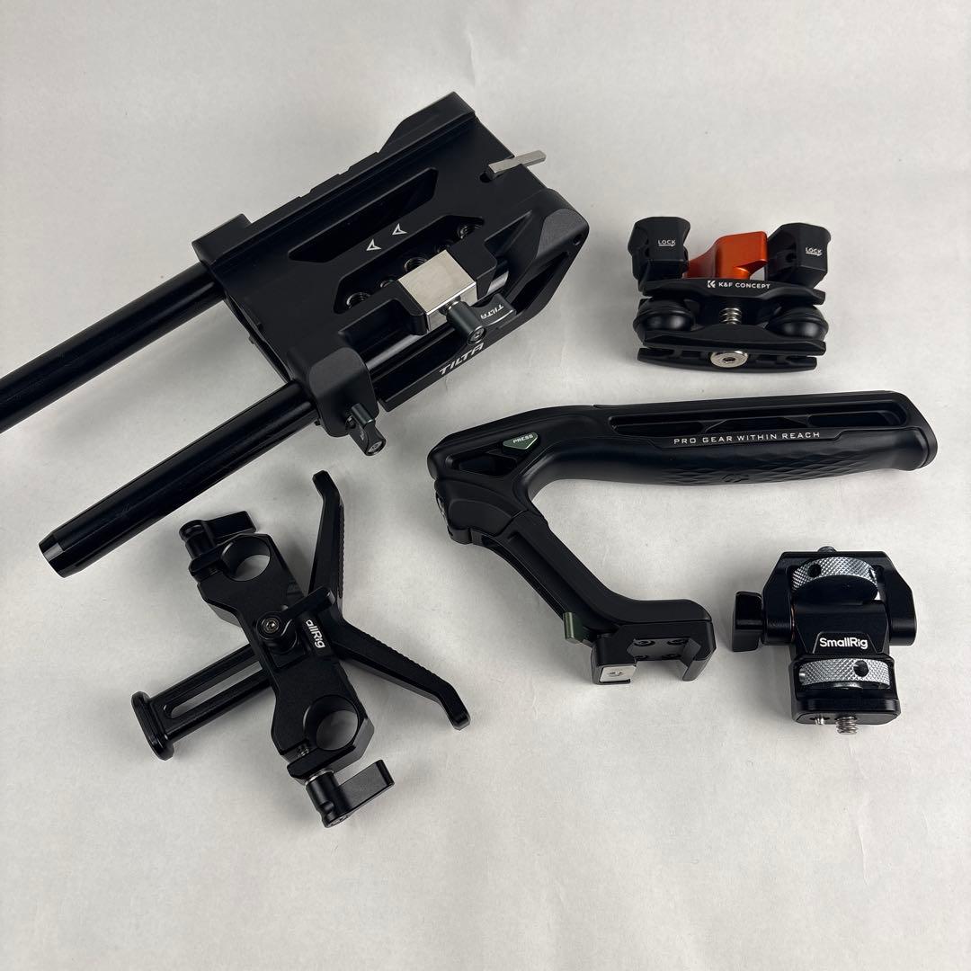 Blackmagic Design Mirrorless Interchangeable Lips Pyxis 6K Ef