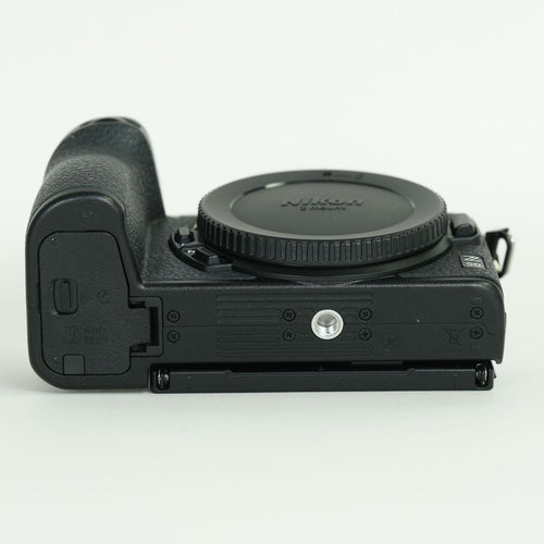 Nikon Mirrorless Interchangeable Lips 10,980 Z50 Z