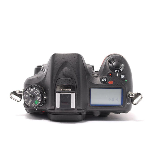 Nikon Digital Slr 1000 Off D7100