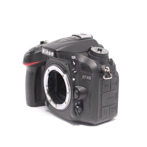 Nikon Digital Slr 1000 Off D7100