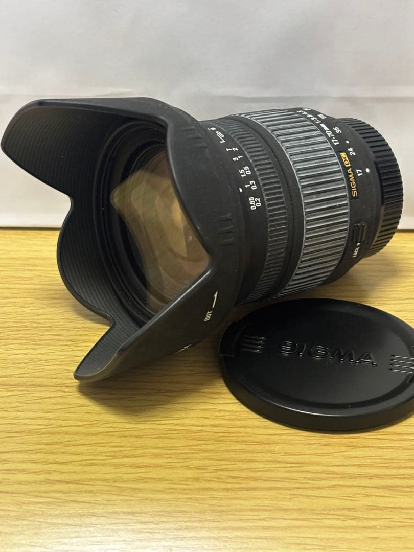 Sigma Lens (Zoom) Dc17-70Mm F2.8-4.5 Macro