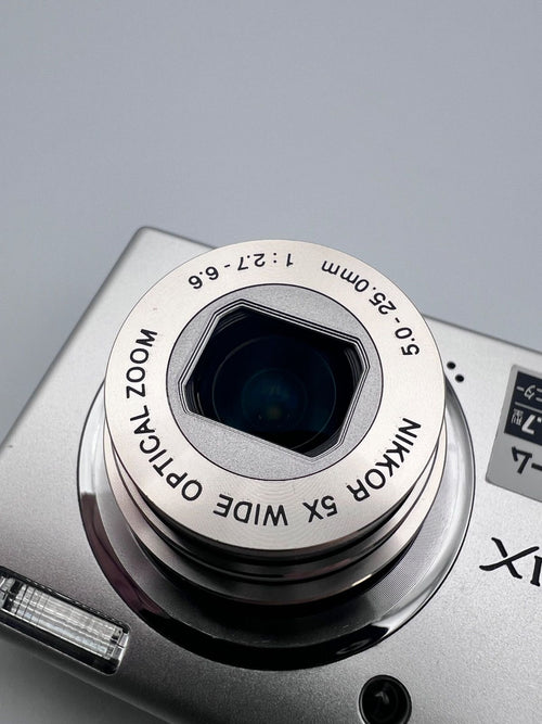 Nikon Digital Slr Cam40// Coolpix S570 S570Sl