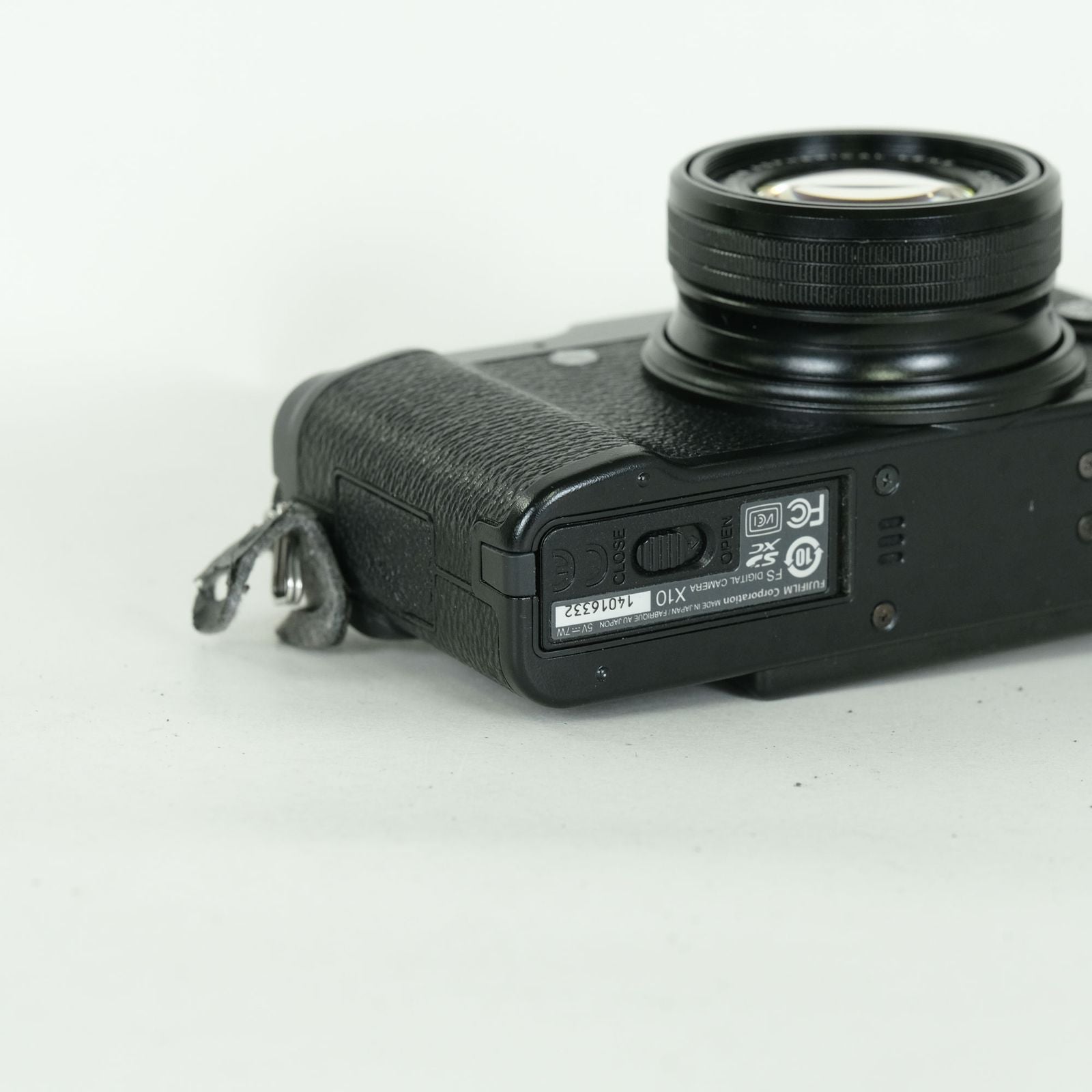 Fujifilm Compact Digital Camera X10