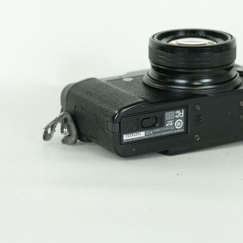 Fujifilm Compact Digital Camera X10