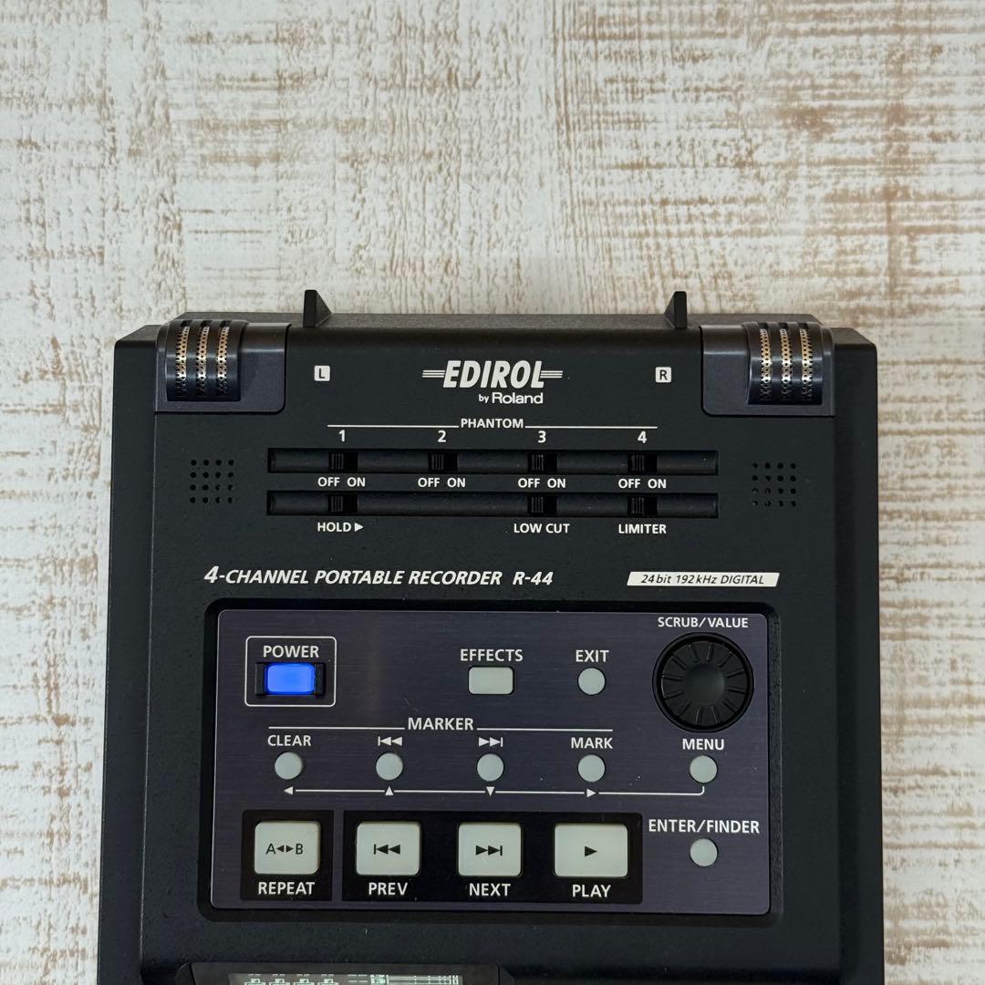 Roland Other R-44