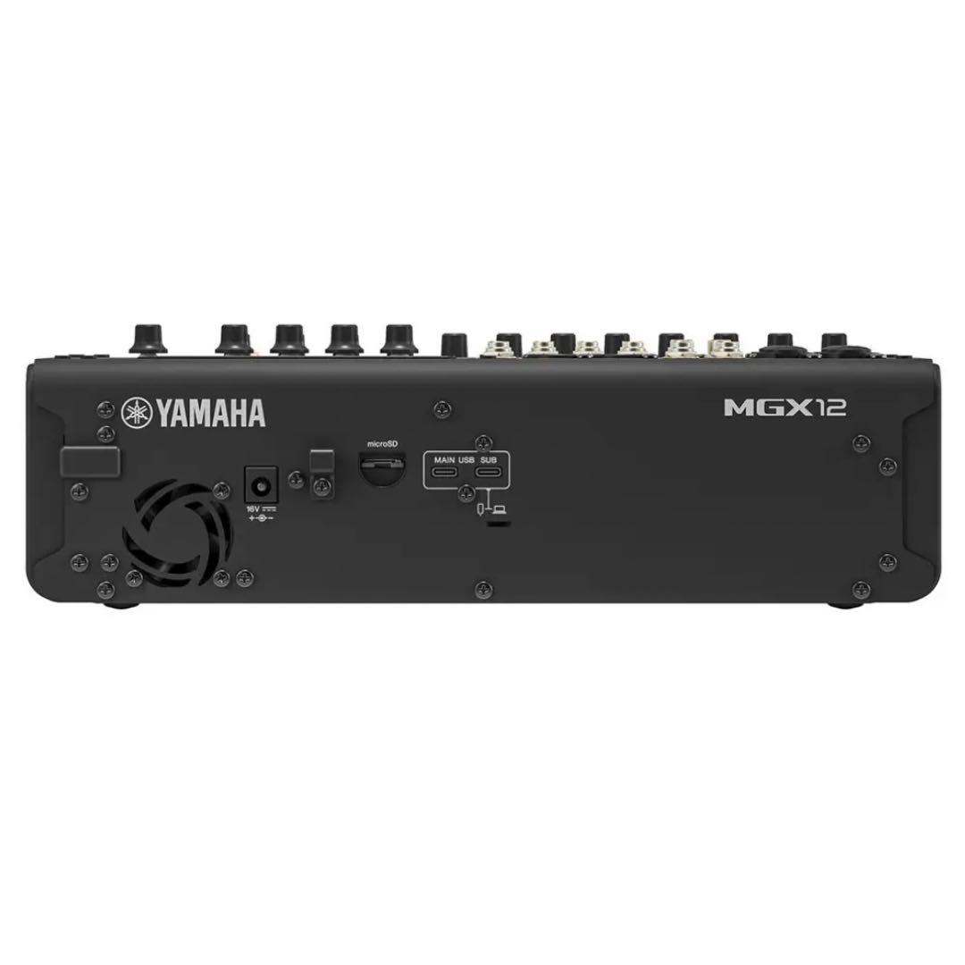 Yamaha Digital Mixers Mgx12
