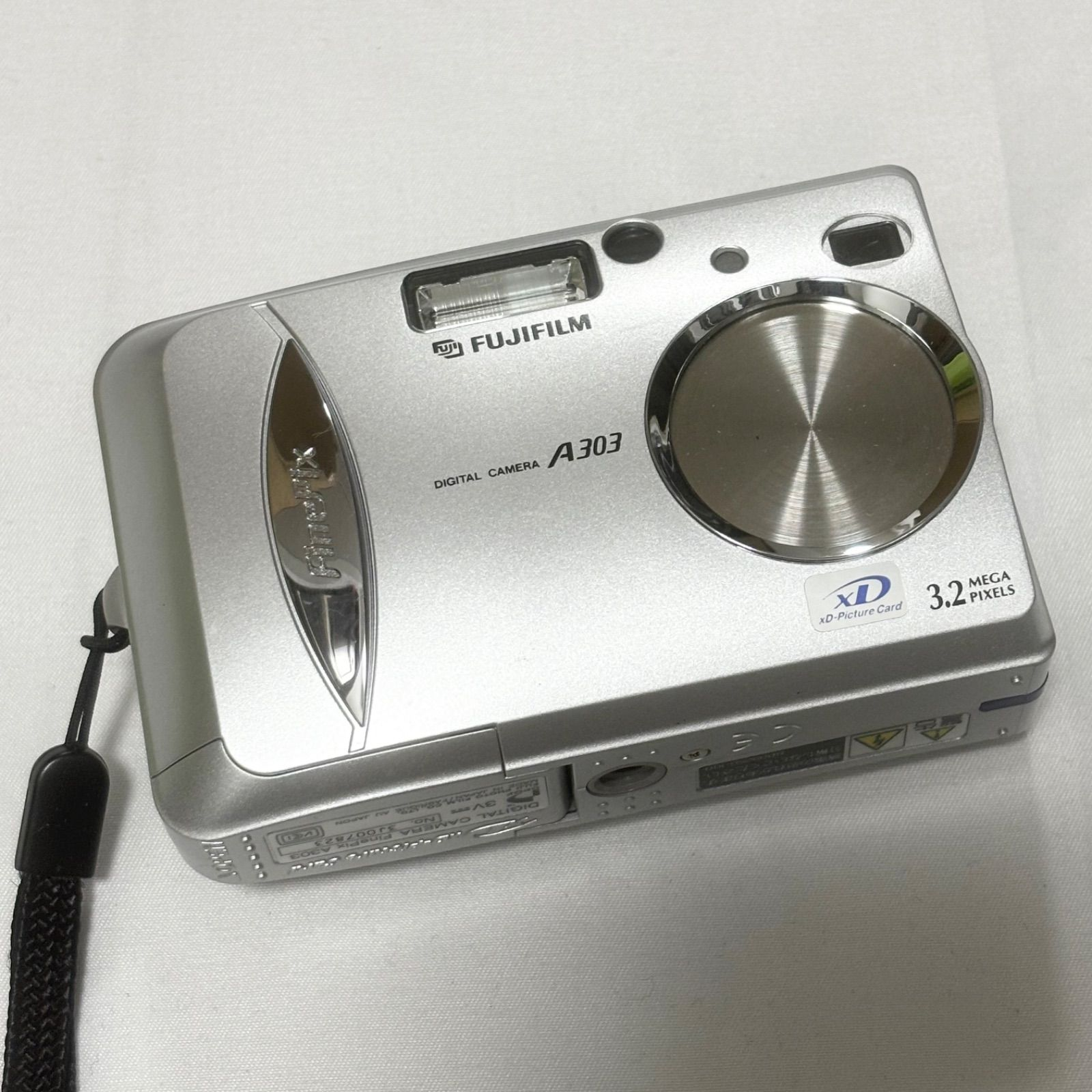 Fujifilm Compact Digital Camera /Finepix/ /A303/