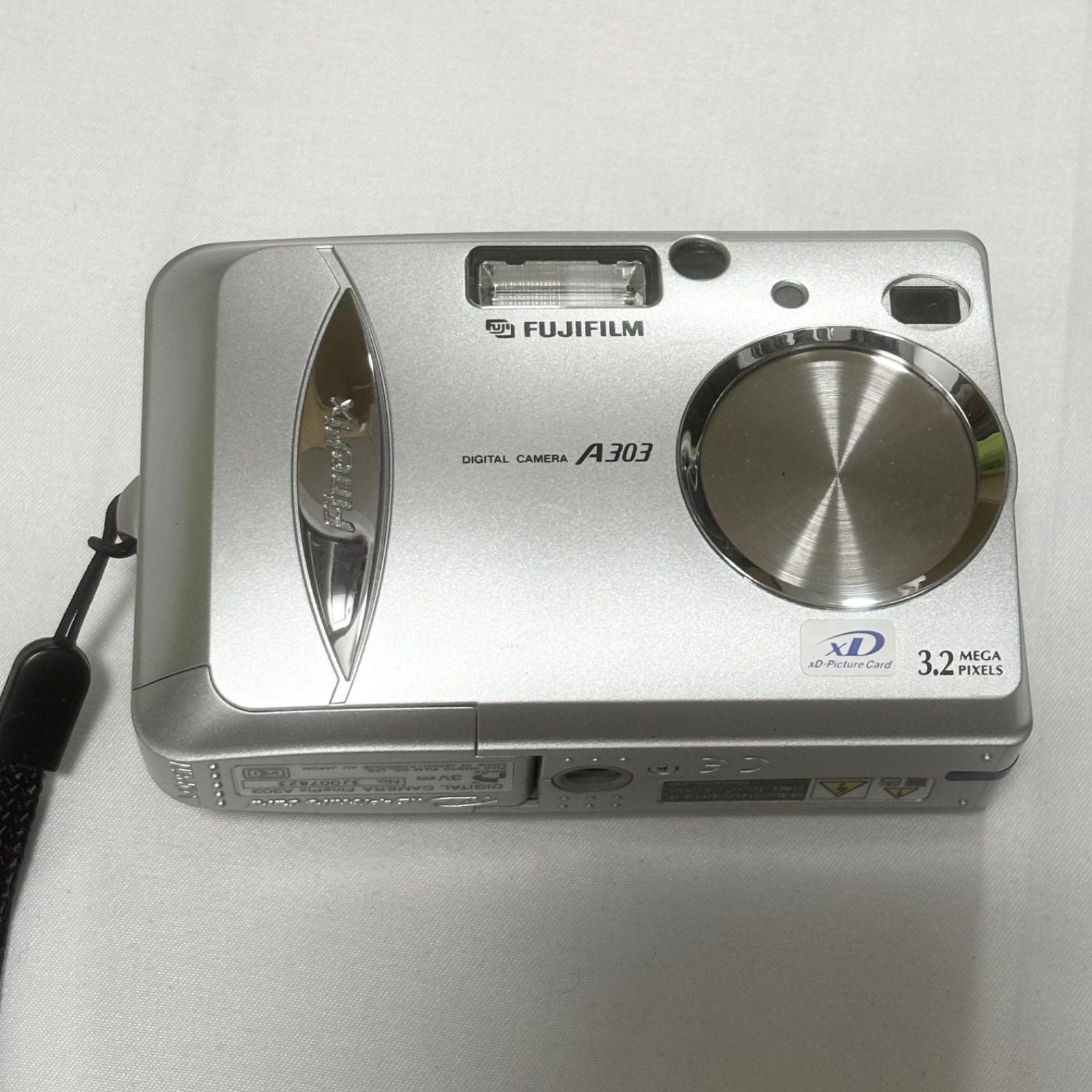 Fujifilm Compact Digital Camera /Finepix/ /A303/