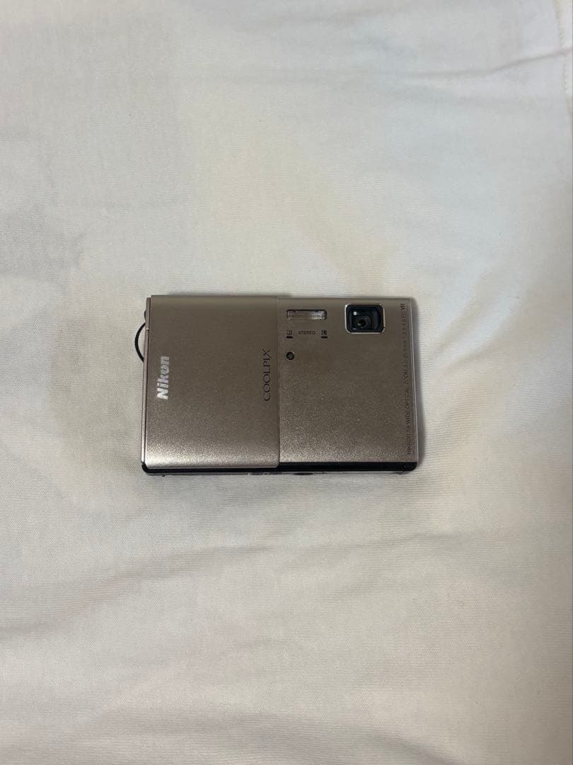 Nikon Compact Digital Camera Coolpix S01