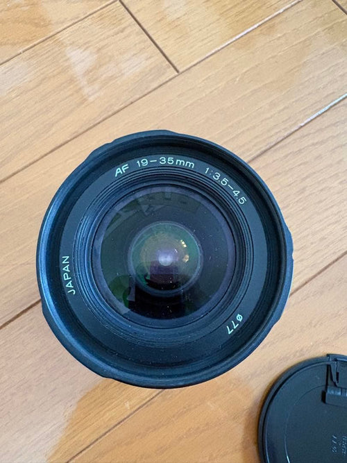 Tokina Lens (Zoom) 19-35 F3.5-4.5 Canon
