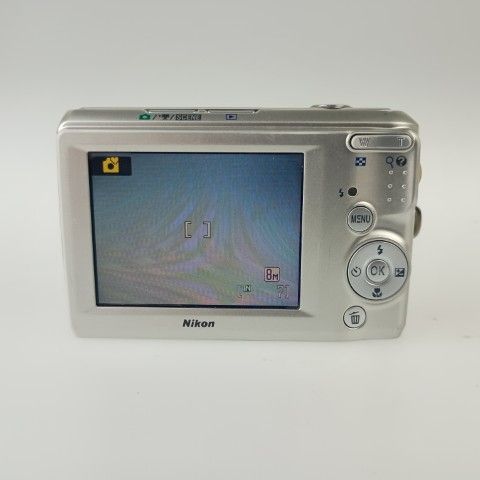 Nikon Compact Digital Camera Coolpix L19 Silver